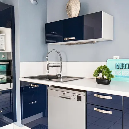 Bel Climatise & Parking Appartement *