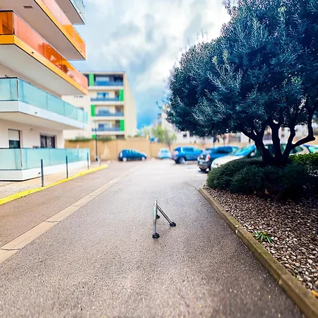 Apartament Bel Climatise & Parking *