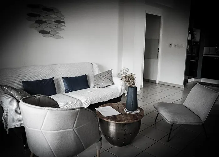 Apartment Bel Climatise & Parking