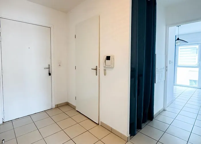 Bel Climatise & Parking Apartman *