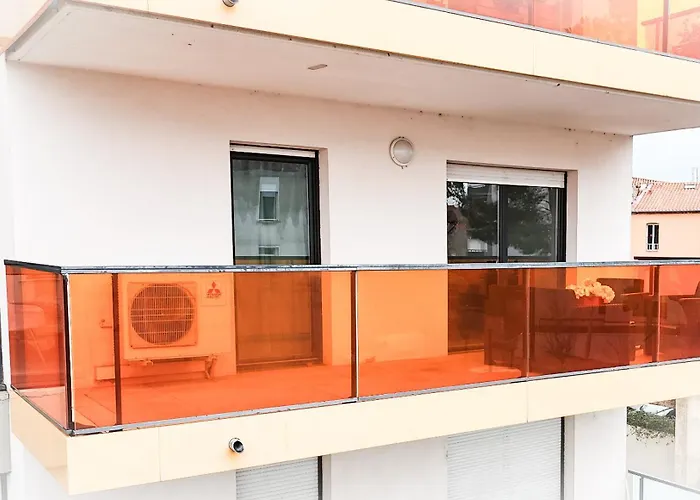 Bel Climatise & Parking