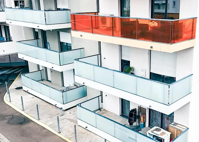 Apartment Bel Climatise & Parking *